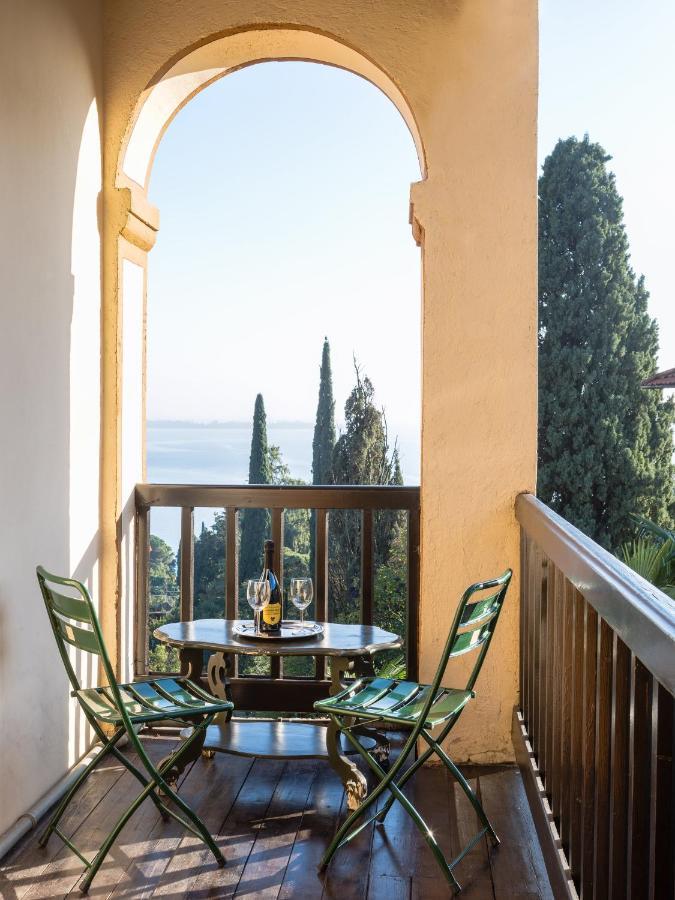 Villa Glicine Gardone Riviera Eksteriør billede